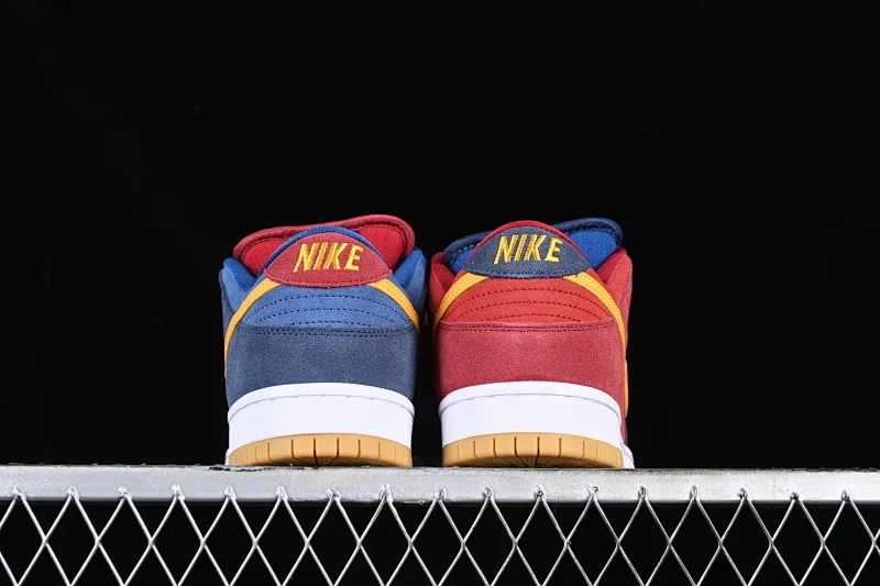 All categories Nk SB Dunk series Nk SB Dunk Low low-top skate shoes J version Nk SB Dunk Low "Barcelona" Barcelona dress color Dunk series retro low-top skate shoes DJ0606-400
